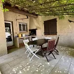 Villa Belle Et Grande Pour Des Sejours En Famille Et Entre Amis Cruscades