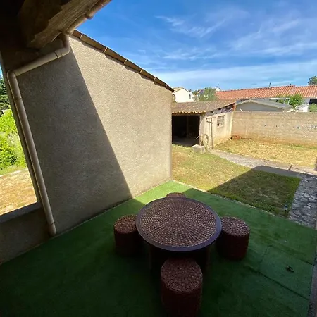 Belle Et Grande Pour Des Sejours En Famille Et Entre Amis Vila Cruscades